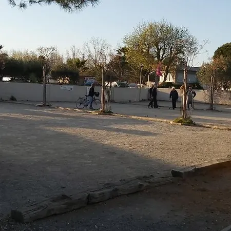 Camping Mhome Tconfort. 6P. La Carabasse 4*